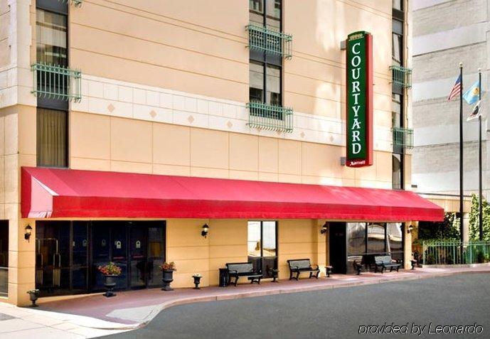 Hotel Courtyard Wilmington Downtown Exterior foto
