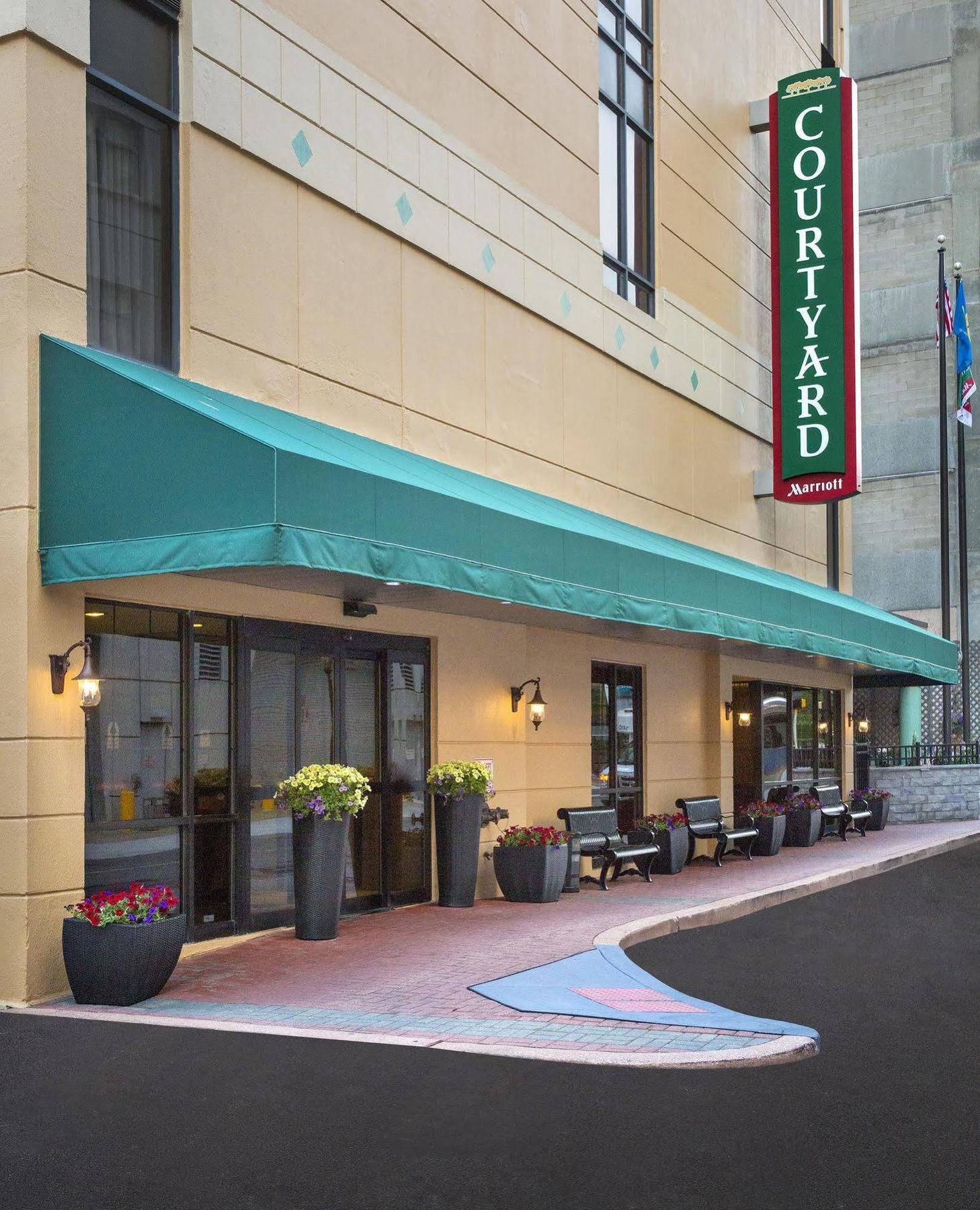 Hotel Courtyard Wilmington Downtown Exterior foto